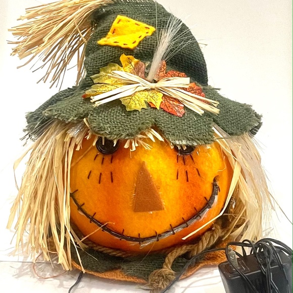 Halloween Pumpkin Decoration - Picture 5 of 5